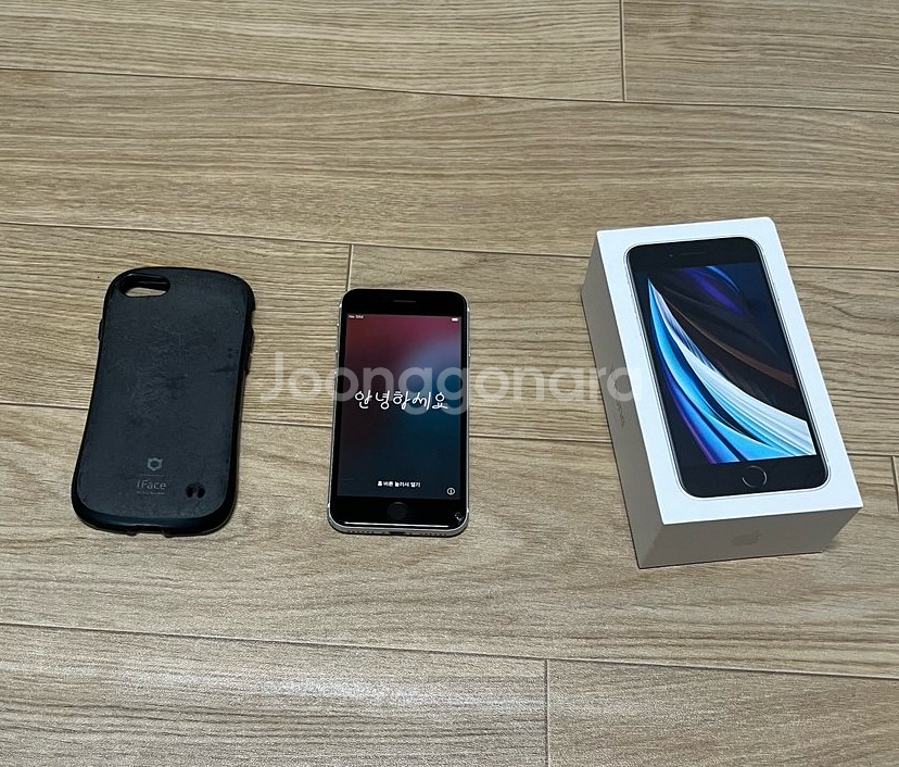 아이폰 SE2 128GB 화이트--0
