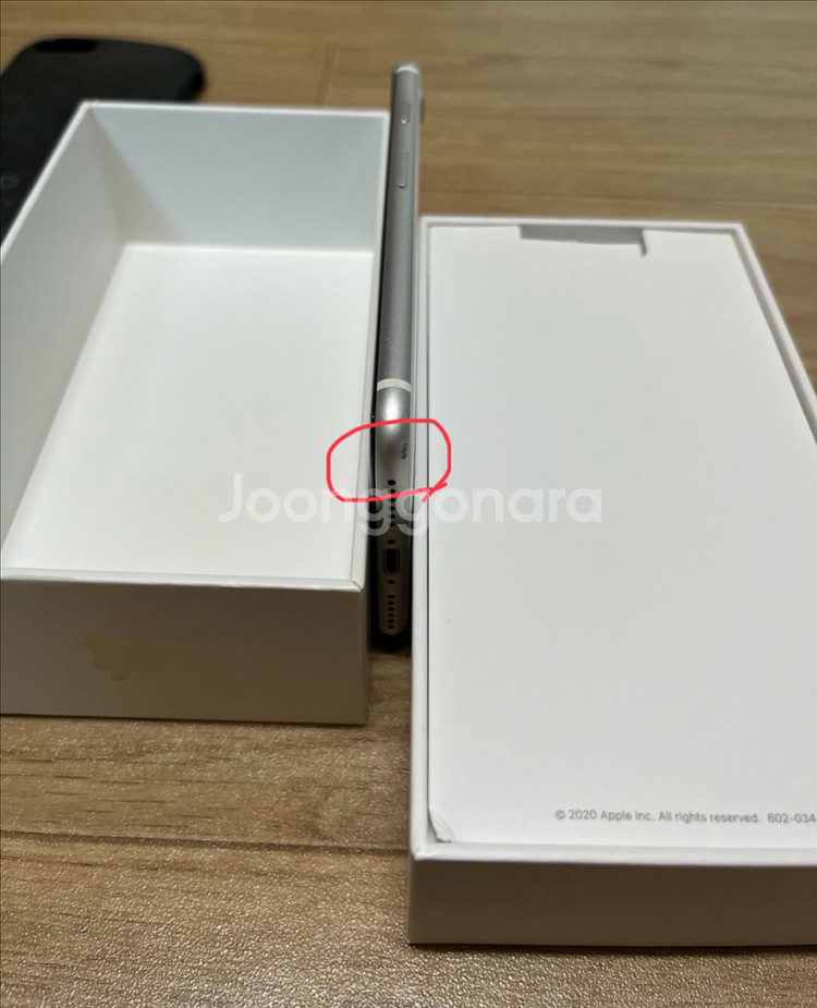 아이폰 SE2 128GB 화이트--3