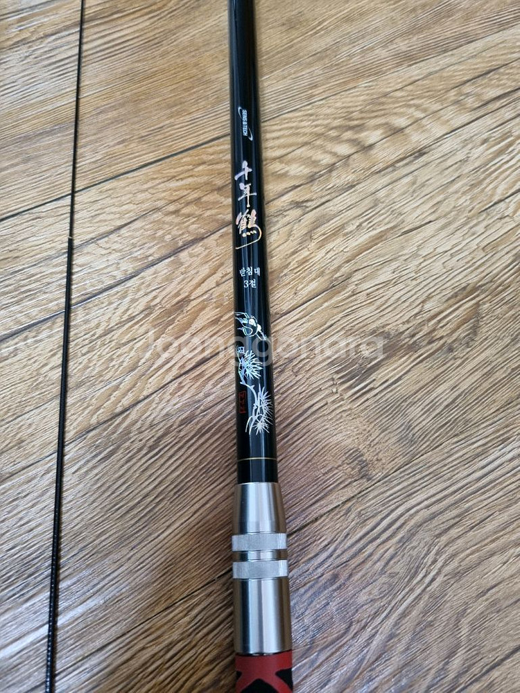 센스앤텍 천년학 28칸 동받침대 3절 팝니다.--0