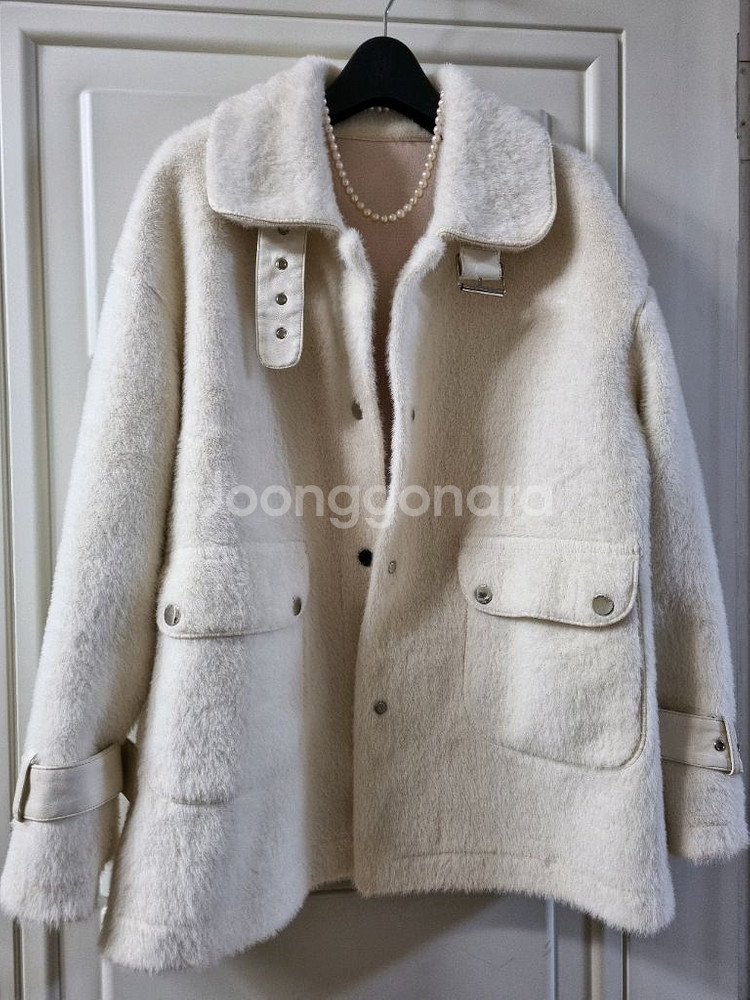 에코퍼 무스탕 하프 코트--0