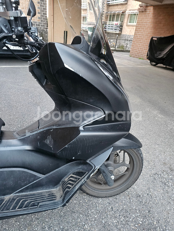 23년식 Pcx 125 abs 모델 판매합니다--4