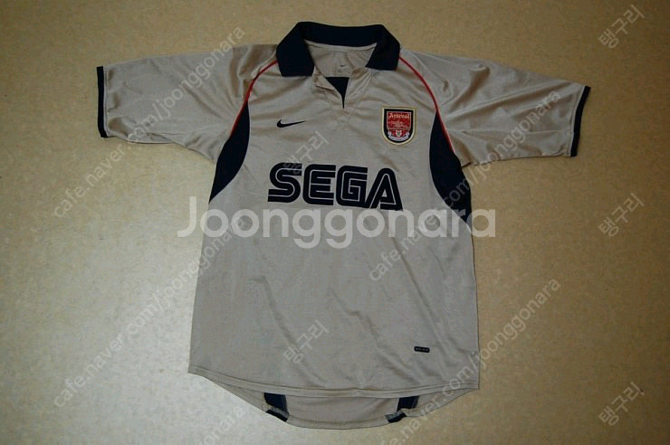 아스날 01-02 어웨이 골드 세가 SEGA 팝니다--0