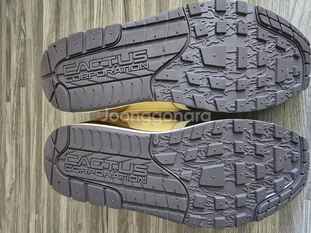 나이키 에어맥스x트래비스스캇 캑터스브라운255--7