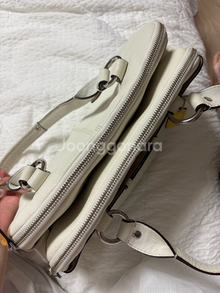 코치 가죽 토트백 아이보리 (새상품)--1