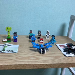 레고 캐릭터 피규어 판매합니다.(마인크래프트)