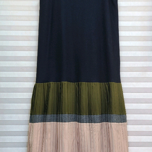 울100> 밑단 플리츠 민소매 롱원피스