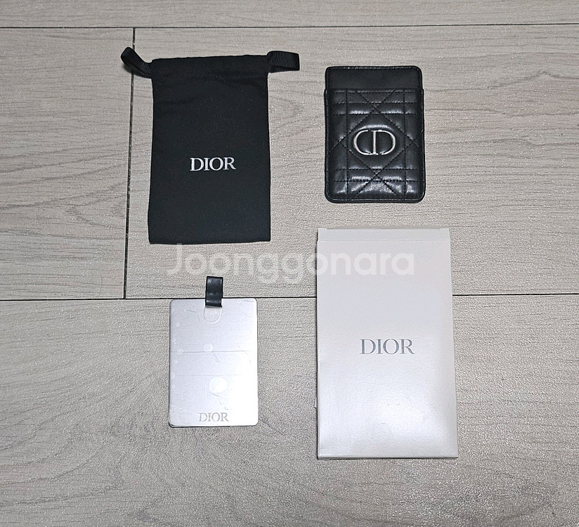 [새상품/풀박] 디올 뷰티 미러 카드지갑--0