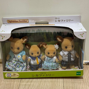 실바니안 올드 사슴 가족