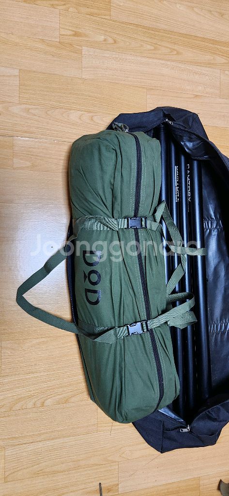 DOD 타프 + 폴대, 팩 등 일체--5