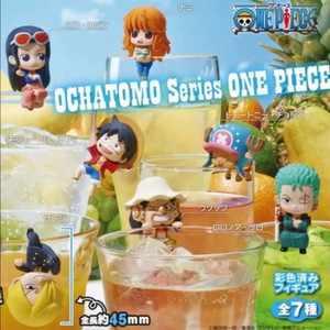 원피스 오차챠토모해적컵위미니피규어가챠_루피조로상디나미쵸