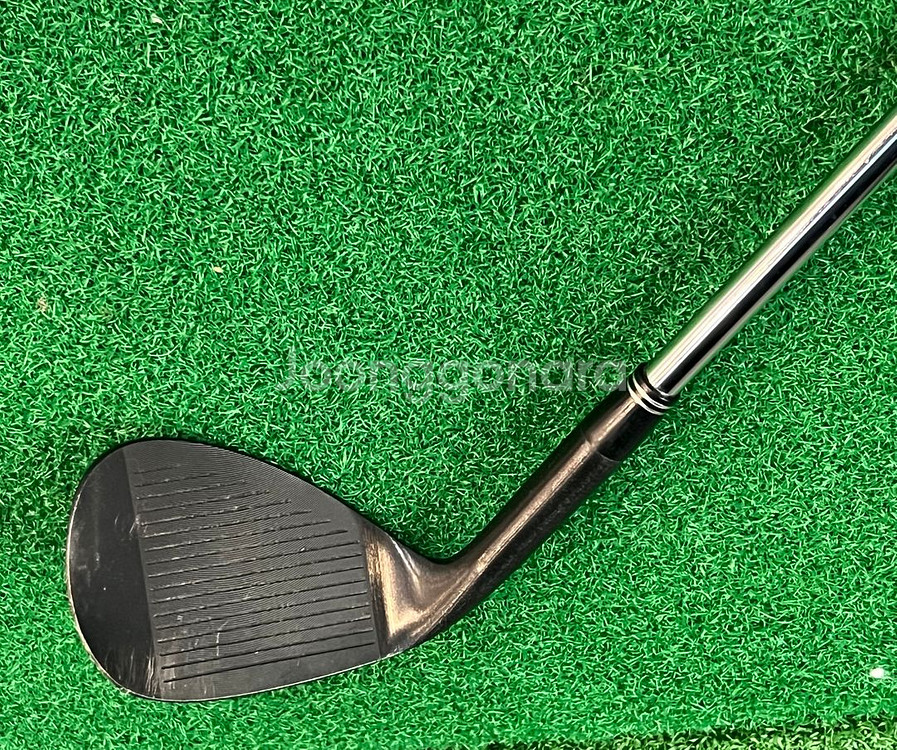 단품웨지 미라이 갤럭시3 52도 정품 팝니다--1