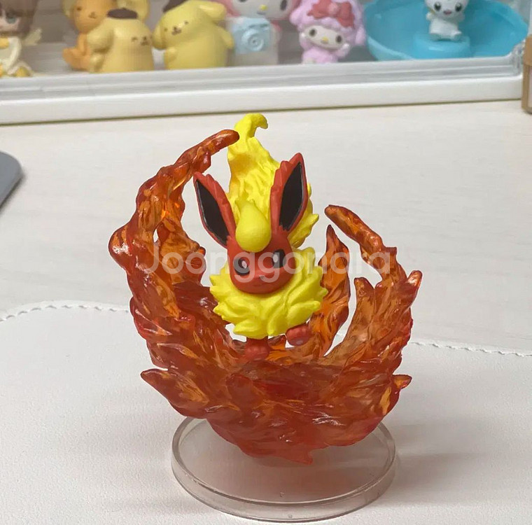 부스터 미니피규어캡슐토이가챠/이브이샤미드님피아에브이글레--0