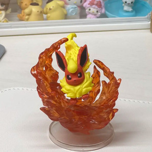 부스터 미니피규어캡슐토이가챠/이브이샤미드님피아에브이글레