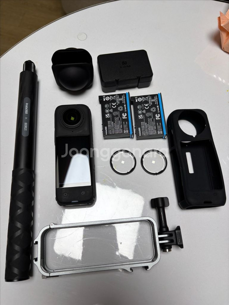 인스타360 X4 액션캠 풀세트--1