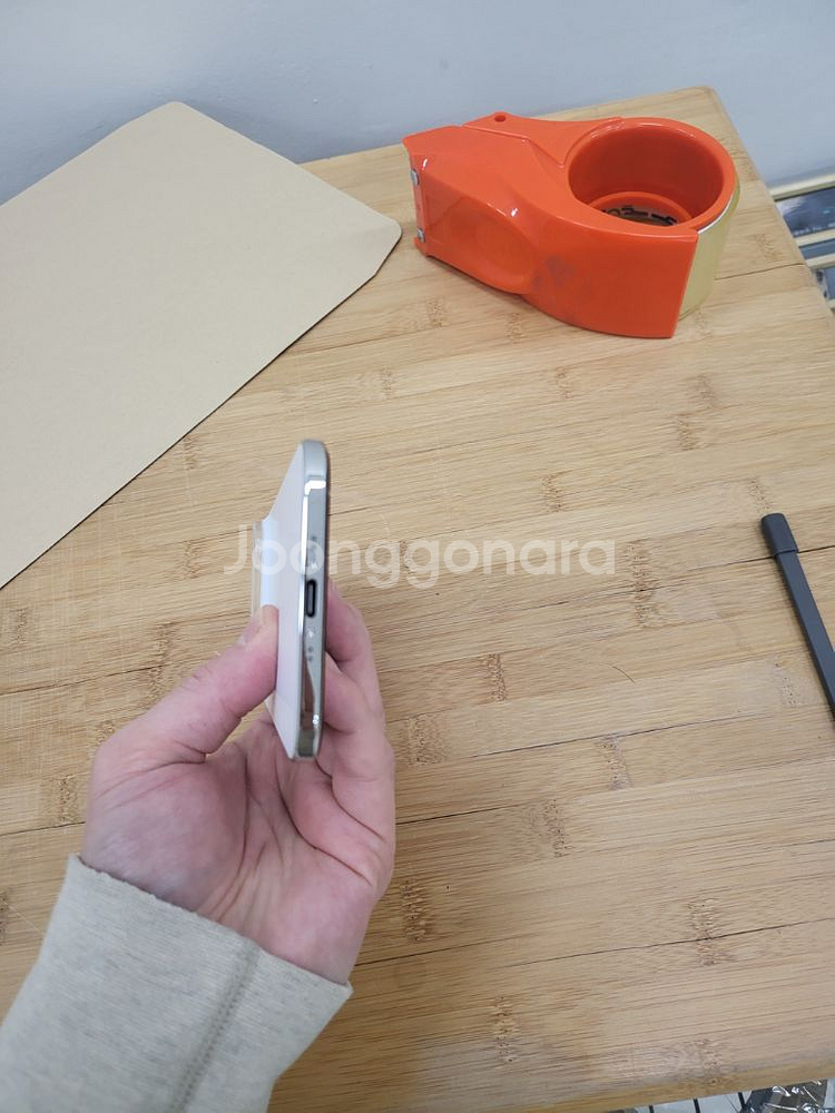 아이폰 에어 256 화이트--4