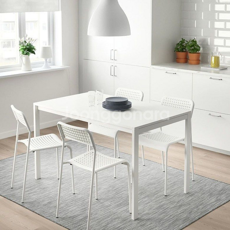 이케아 멜토르프 4인용 식탁테이블데스크&이케아아데의자4--0