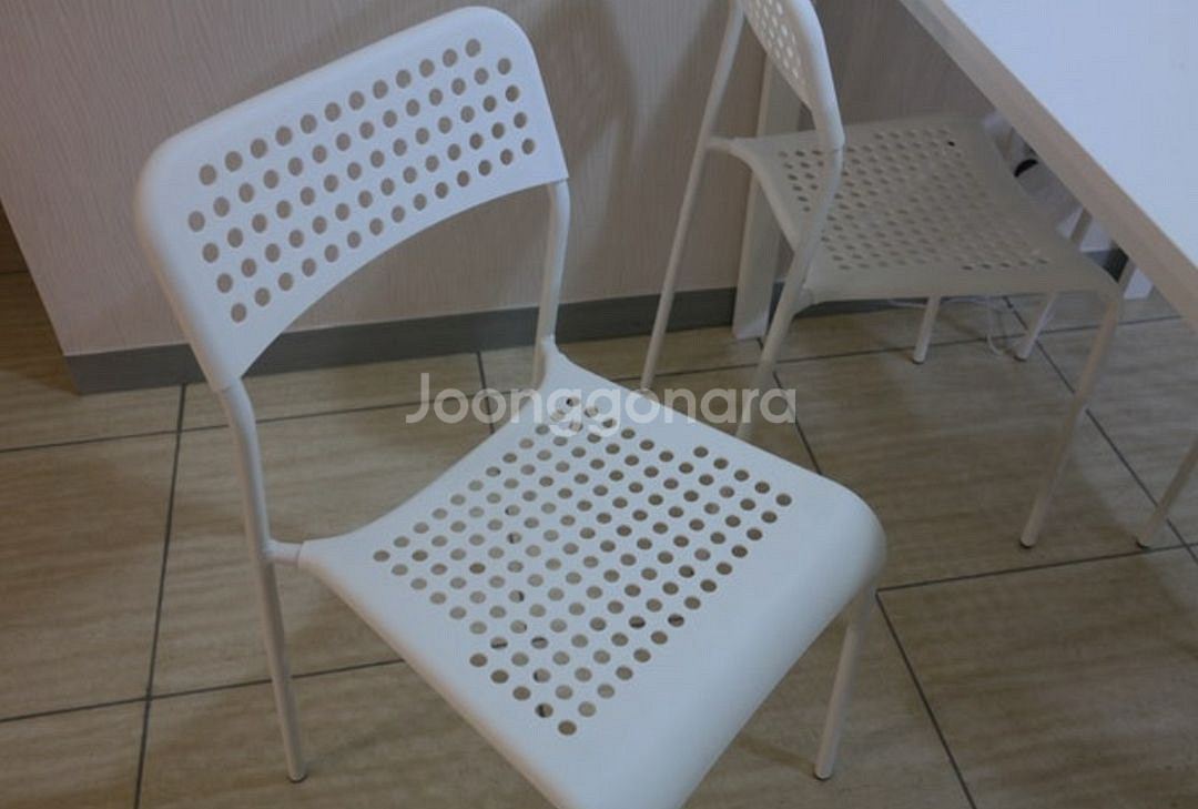 이케아 멜토르프 4인용 식탁테이블데스크&이케아아데의자4--7