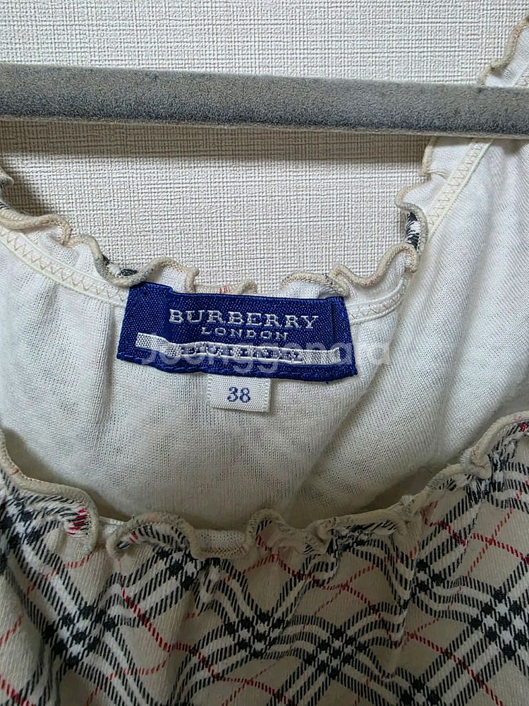 버버리 체크 나시티--1