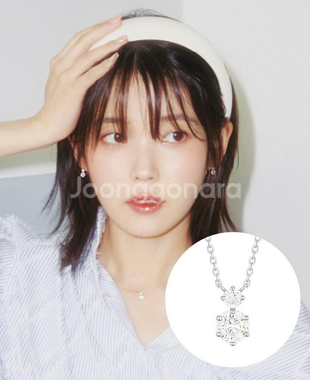 새상품) 제이에스티나 아이유pick 화이트몬드 목걸이--0