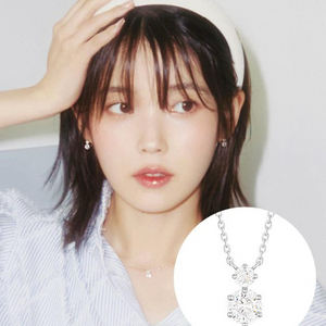 새상품) 제이에스티나 아이유pick 화이트몬드 목걸이