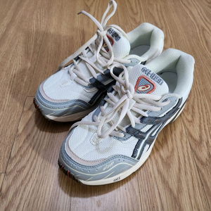 아식스 젤1090운동화