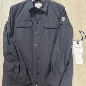 몽클레어 MATRO 마트로자켓 4사이즈 판매합니다.