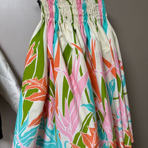 훌라 파우, 꽃핀 판매합니다