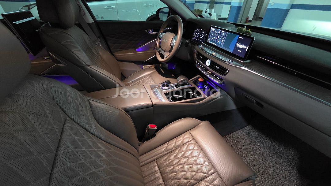 2022년 K9 흰색 신차가 7420만원 판매--6