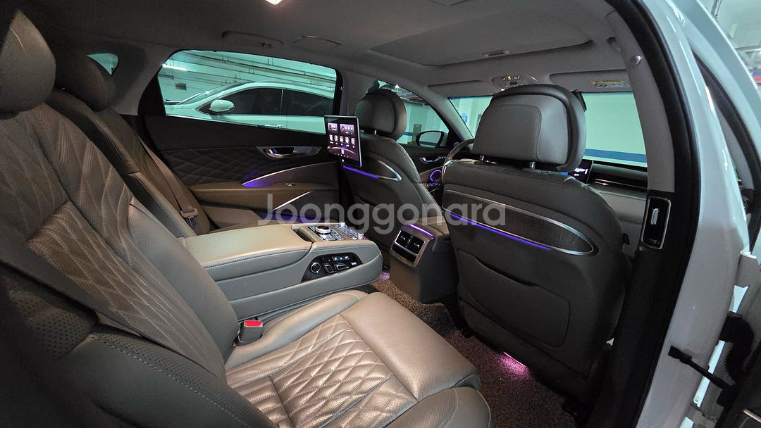 2022년 K9 흰색 신차가 7420만원 판매--7