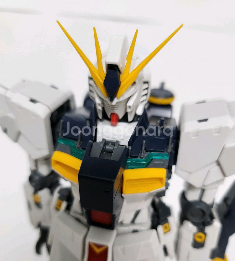 반다이 MG 뉴건담 버카 부품용 팝니다.--2