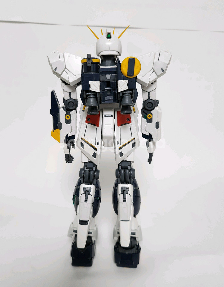 반다이 MG 뉴건담 버카 부품용 팝니다.--1