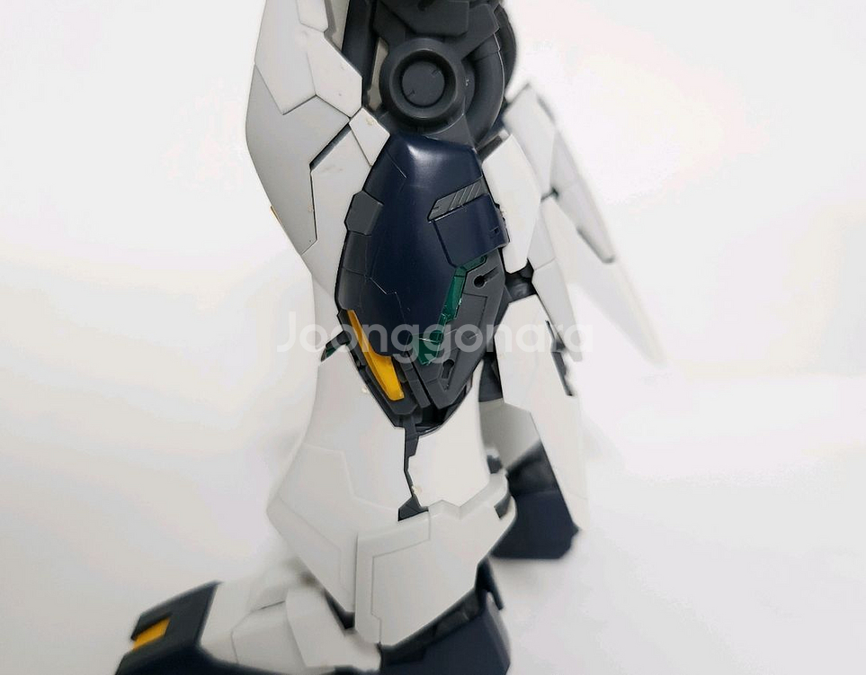 반다이 MG 뉴건담 버카 부품용 팝니다.--5