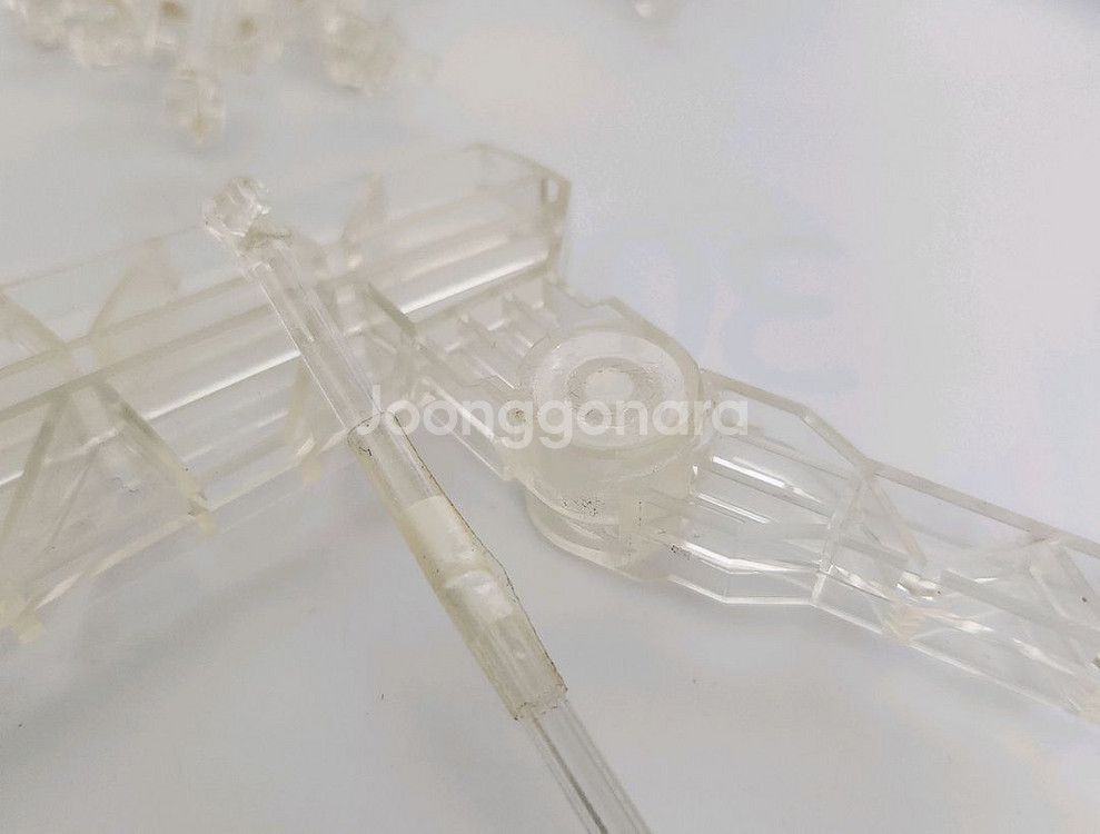 반다이 MG 뉴건담 버카 부품용 팝니다.--8