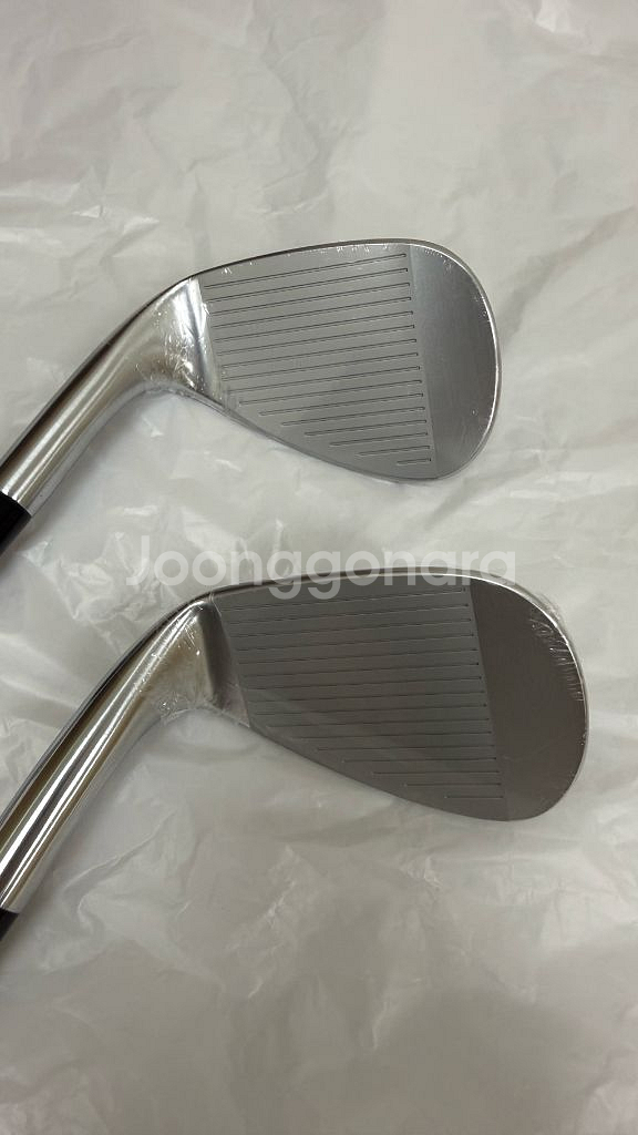 테일러메이드 최신품 P8CB 웨지 56도 50도 세트--2
