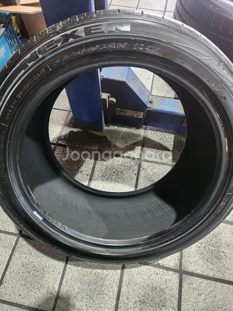 275 40 19. 넥센 24년도 두짝 판매--3