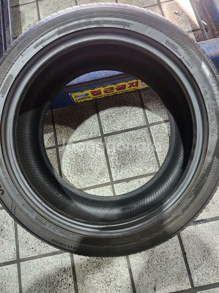 275 40 19. 넥센 24년도 두짝 판매--4