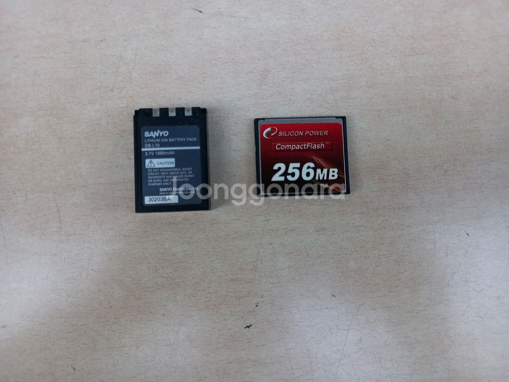 산요 VPC-MZ3GX 디카--9