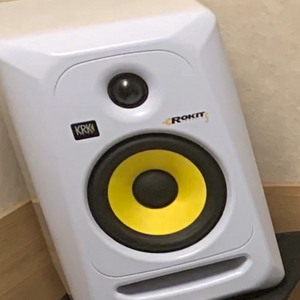 krk rokit5 g3 스피커 화이트 1조 (2통) 판매합니다 !!