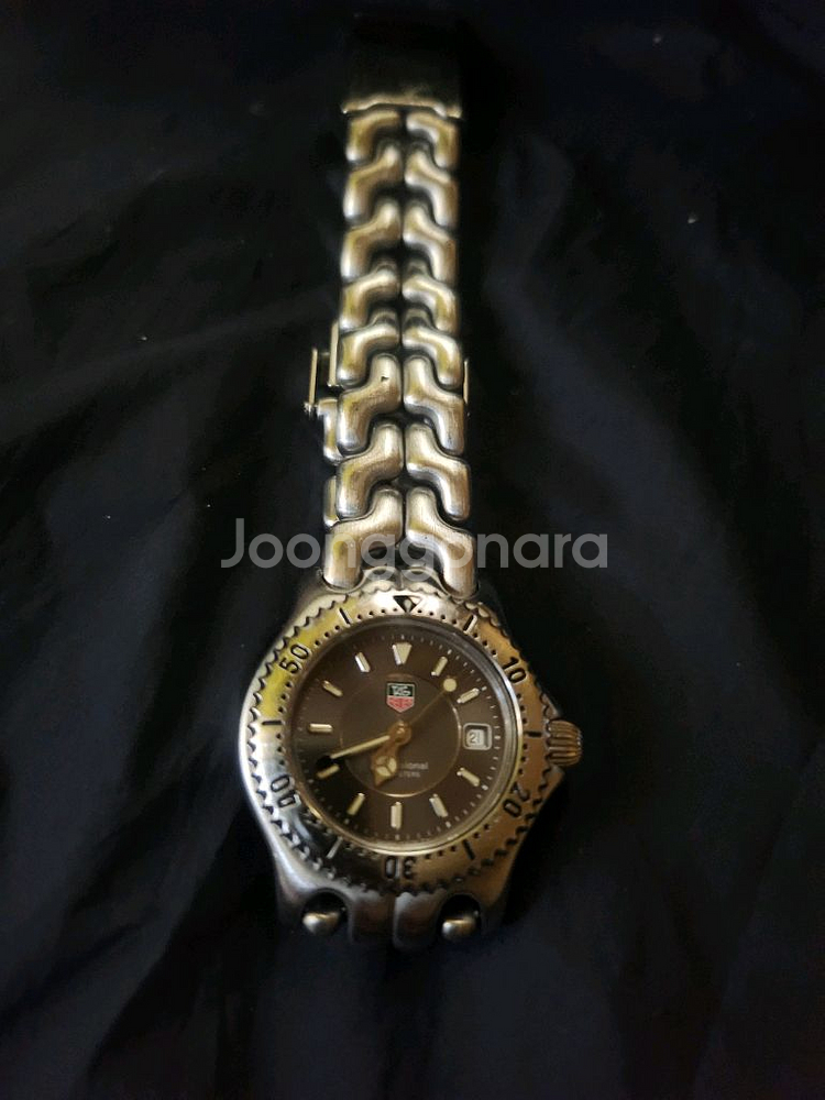 태그호이어 엘레강스 200미터방수26미리 여성새상품급--4