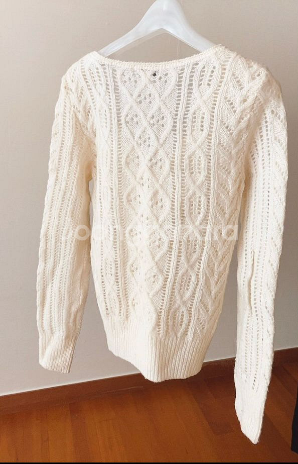 Guess 게스 브이넥 아이보리 스웨터 90--1