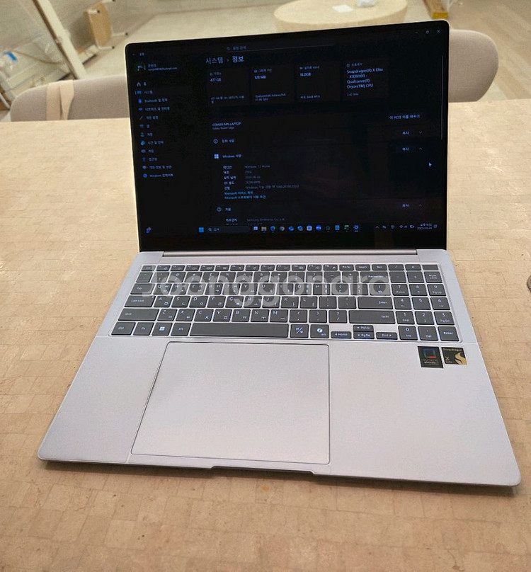 갤럭시북4 엣지 16인치 NT960XMA-K01A--1