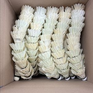 셔틀콕 레슨볼 헌콕 헌볼 판매합니다.