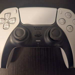 플스5 듀얼센스 화이트 판매합니다^^