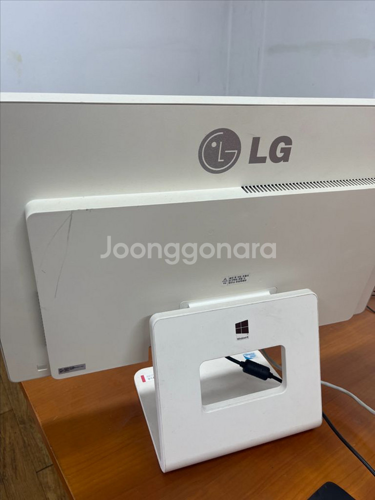 LG 올인원 PC 22인치--1