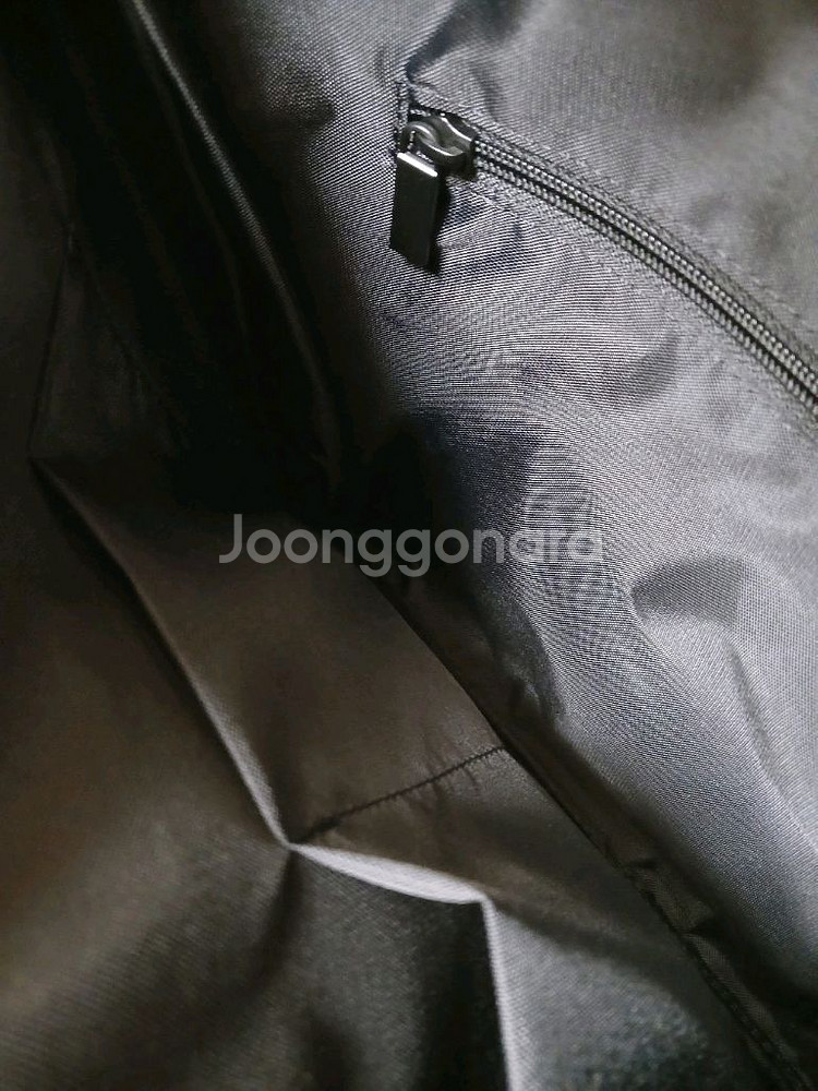 볼보(스웨덴) 남성 클러치백 다용도 가방 상태 최상급--6