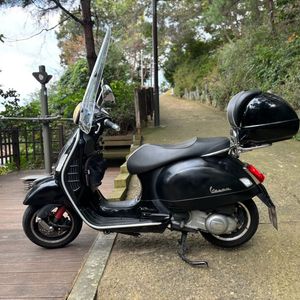 베스파gts300 검정색 짧은 주행거리