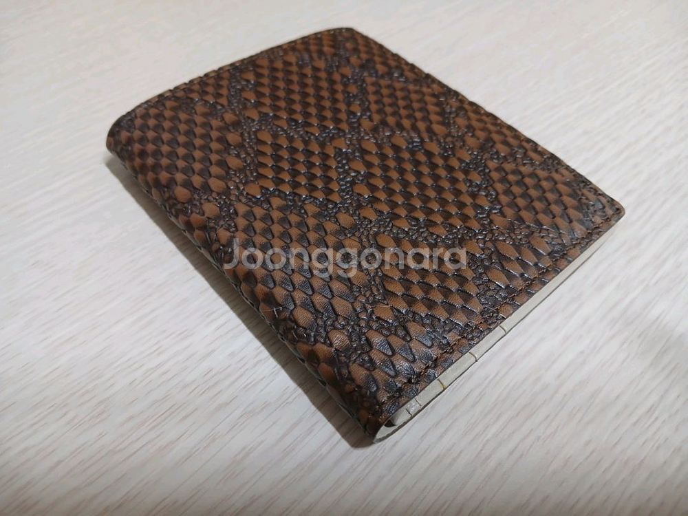 모리츠(정품) 남성 천연 소가죽 반지갑 (거의 새것)--2