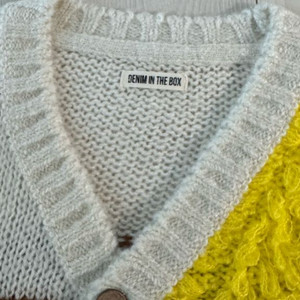 데님인더박스 니트 가디건 130 한번도 안입은 새제품