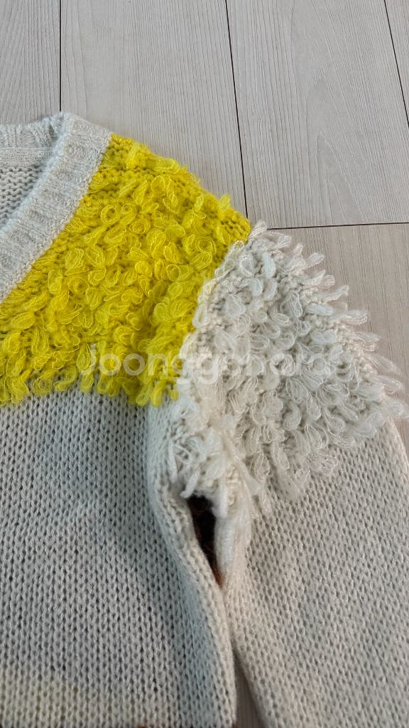 데님인더박스 니트 가디건 130 한번도 안입은 새제품--2