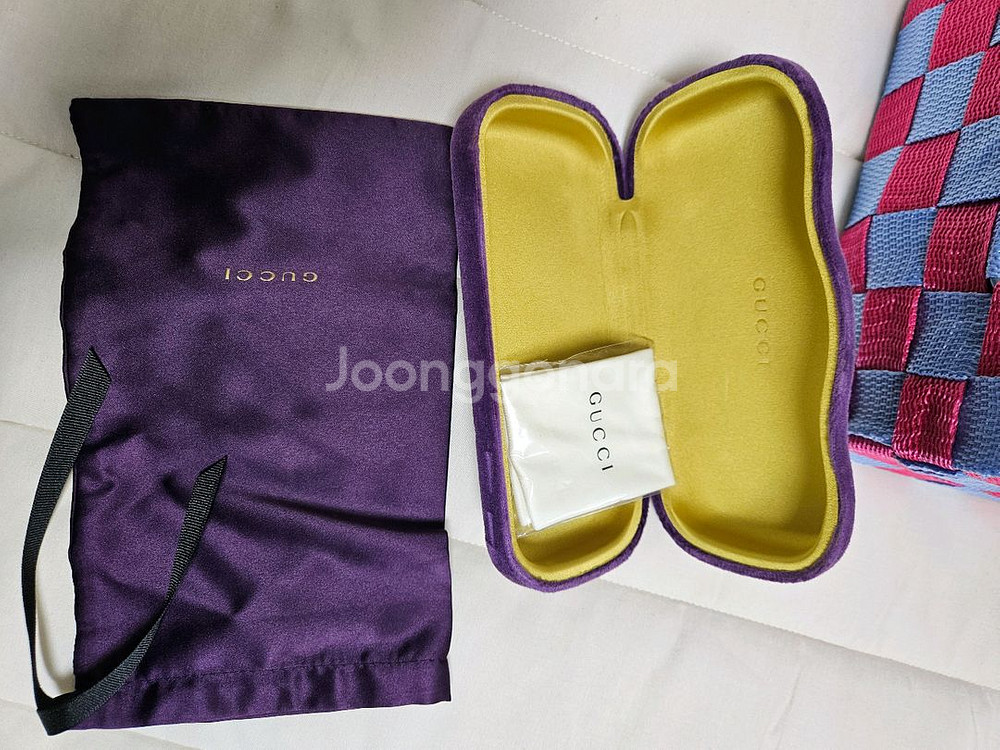 구찌 선글라스 케이스--0